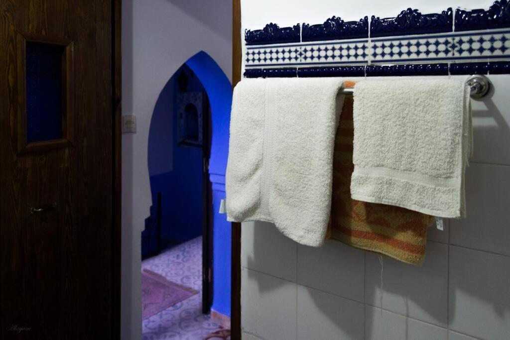 Riad Chourafa Chefchaouen Buitenkant foto